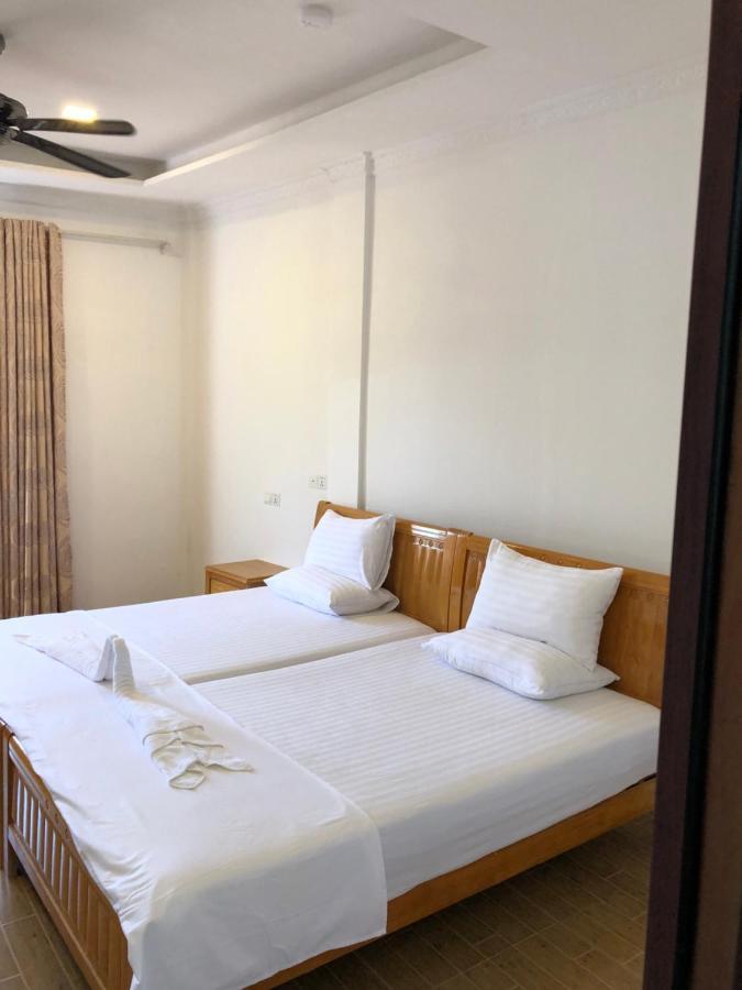 Aqua Sunset Hotel Gulhi Exterior photo