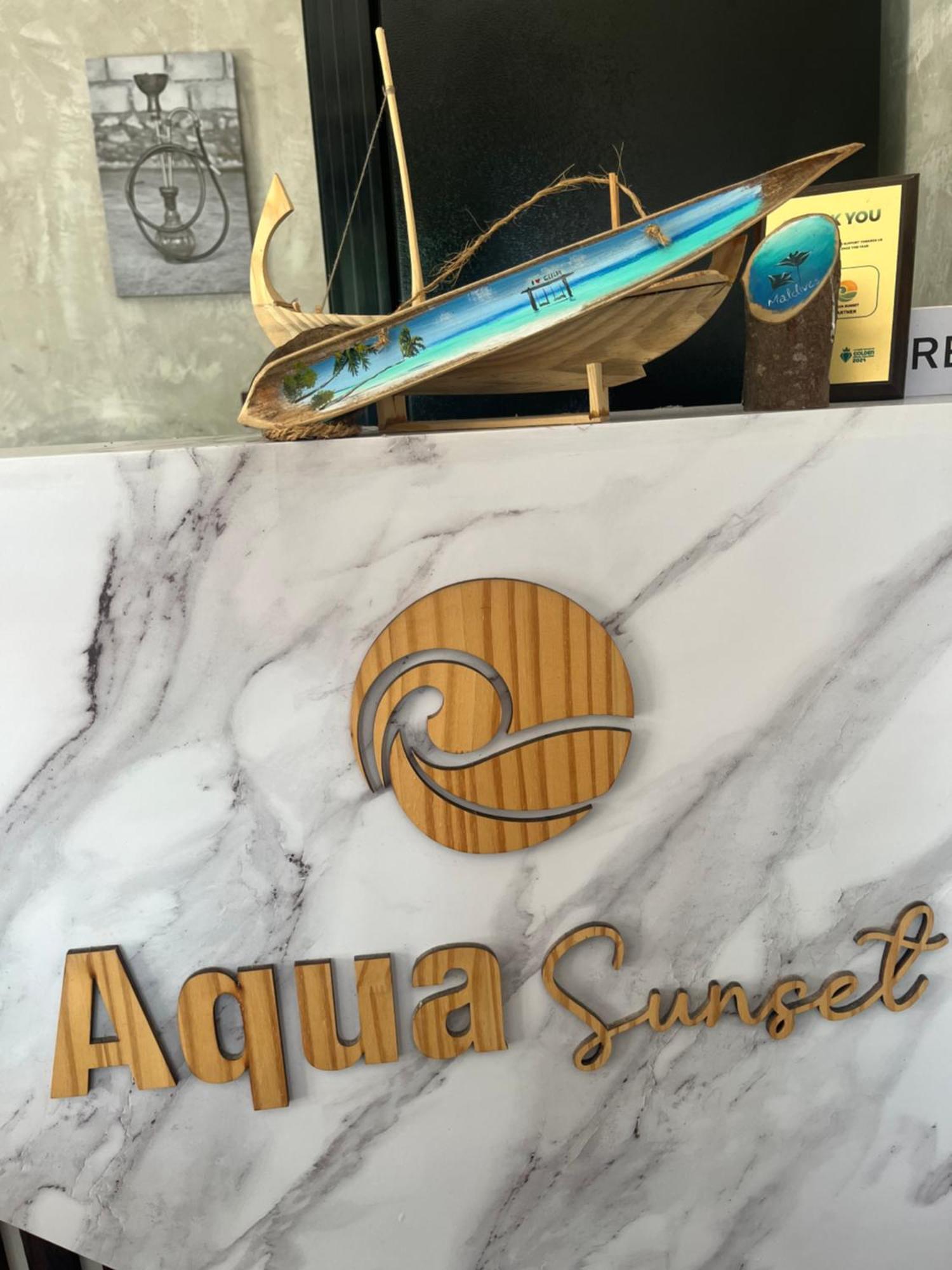 Aqua Sunset Hotel Gulhi Exterior photo